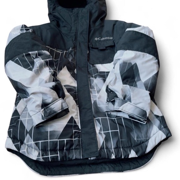 Columbia Kids 6/7 Hooded Winter Jacket - Picture 3 of 8